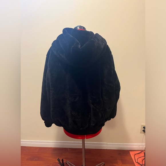 Bomber/Fluffy Jacket - Picture 8 of 9